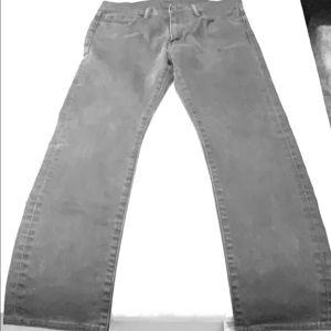 Levi men’s jeans